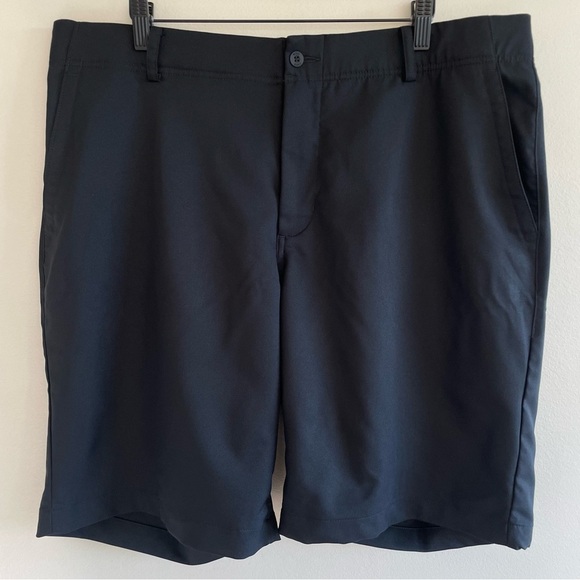 Nike Dri-Fit Men's Black Shorts Size 38 - Picture 1 of 8